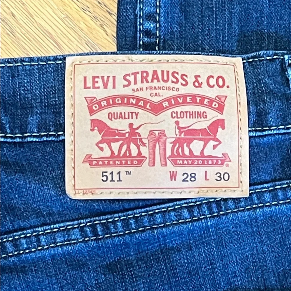 -Levi's 511 Dark Wash Made Dec/2015 Denim Blue Jeans Men's W/28 L/30